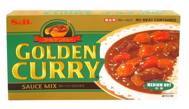 Golden curry in salsa medio piccante S&B 220 g.